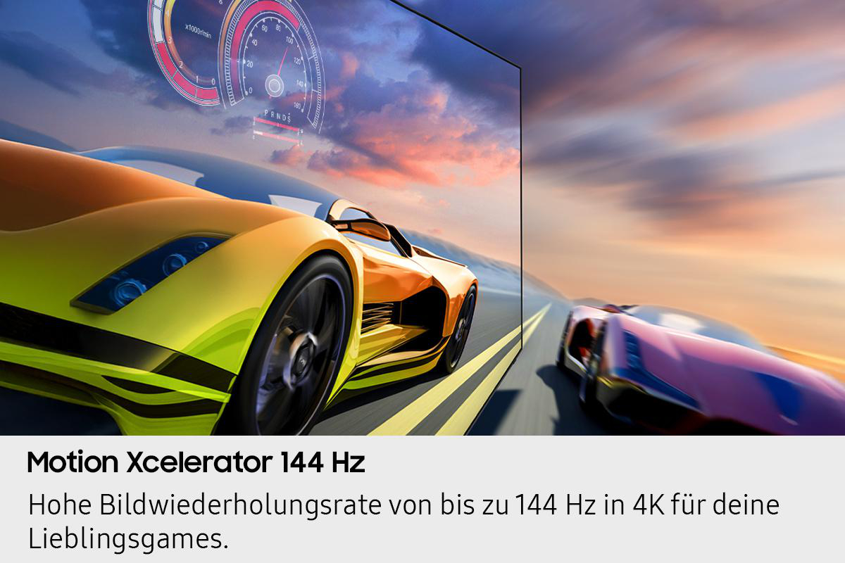 Ein gelber Sportwagen fährt auf einer Rennstrecke, dahinter ein pinkfarbenes Auto. Ein Bildschirm zeigt ein Armaturenbrett.