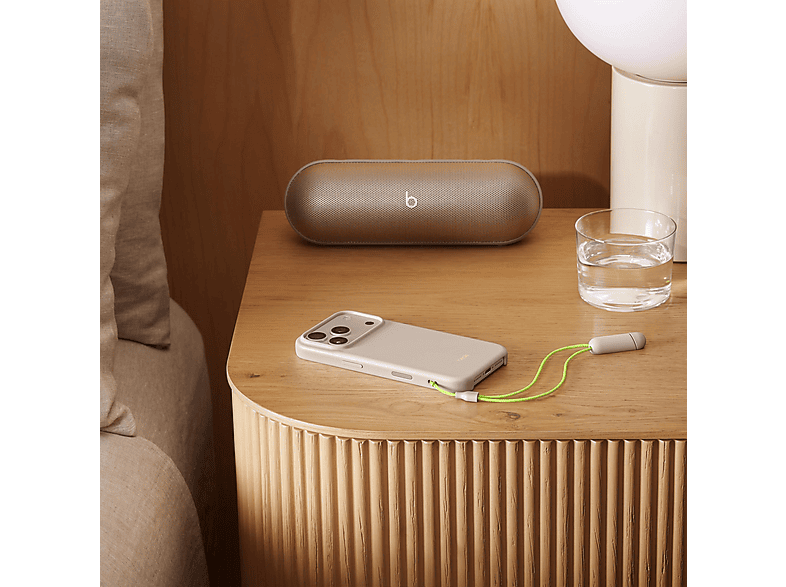 Thumbnail - BEATS Kickstand Case mit MagSafe und Kamerasteuerung, Backcover, Apple, iPhone 17 Pro, Kalkstein