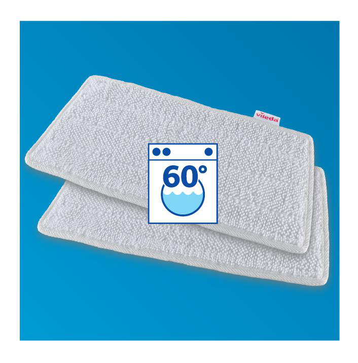 Zwei weiße rechteckige Reinigungspads mit einem 60°C Waschsymbol. Das Vileda-Logo befindet sich oben rechts. Vor blauem Hintergrund.
