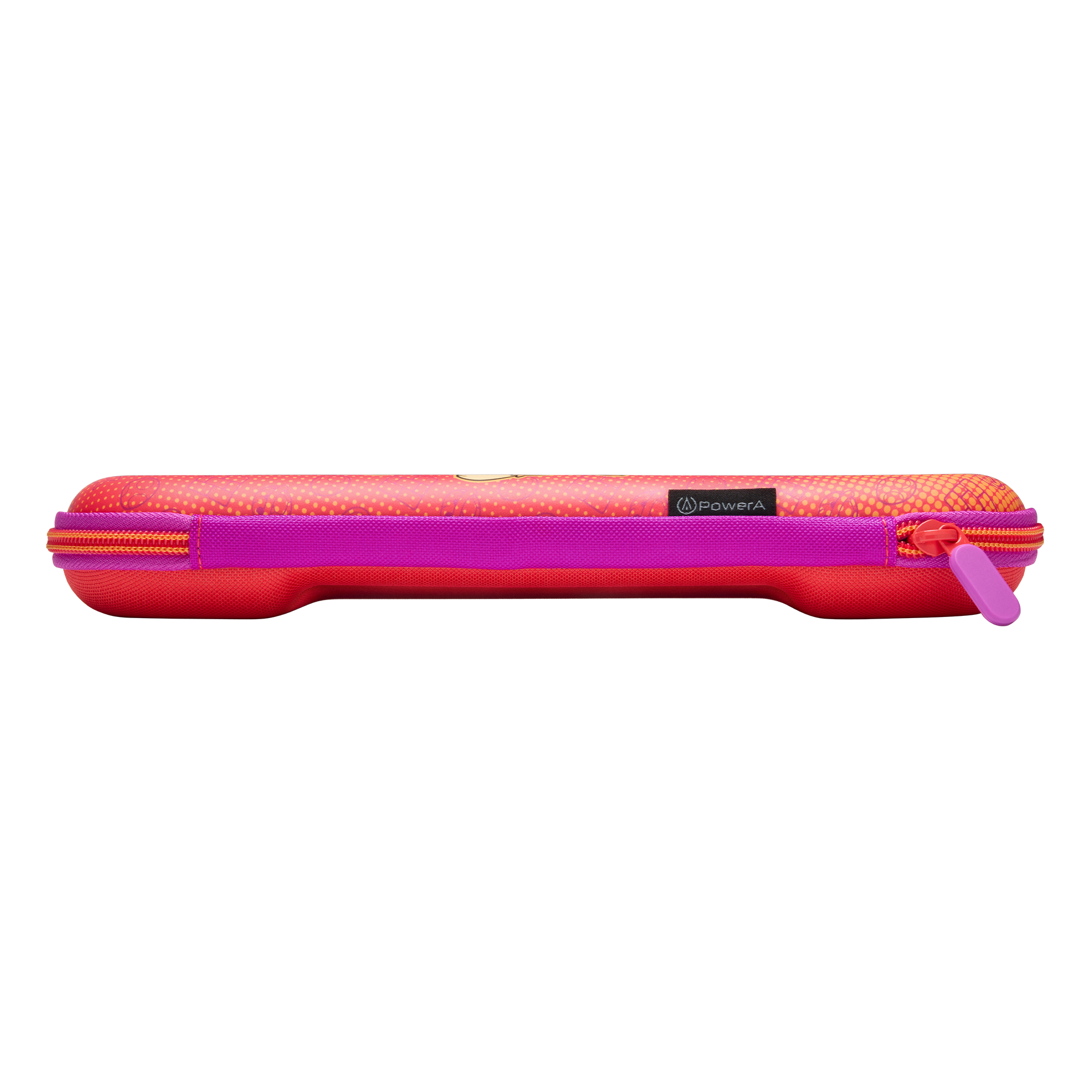 Ein rot-rosa Koffer mit Reißverschluss, Punkten und dem PowerA-Logo. Der Hintergrund ist weiß.