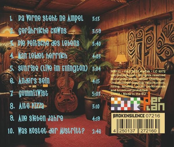 CD-Cover mit Songtiteln, Gitarre und Pflanze. Der Hintergrund zeigt Holzschnitzereien und eine warme, gedämpfte Beleuchtung.
