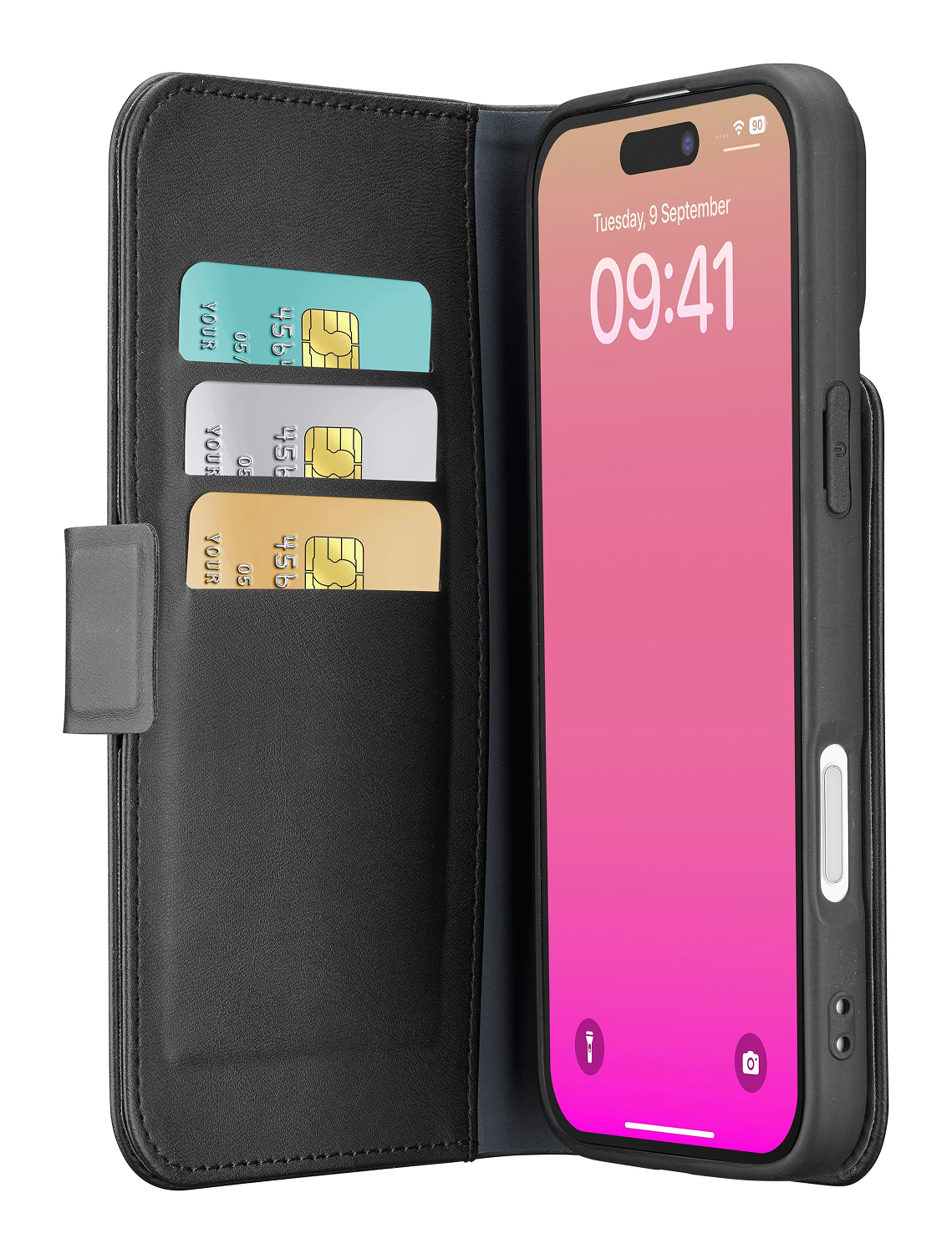 Un smartphone en una funda tipo cartera negra. Se ven tres tarjetas de colores. El teléfono muestra la hora, la fecha y un fondo rosa degradado.