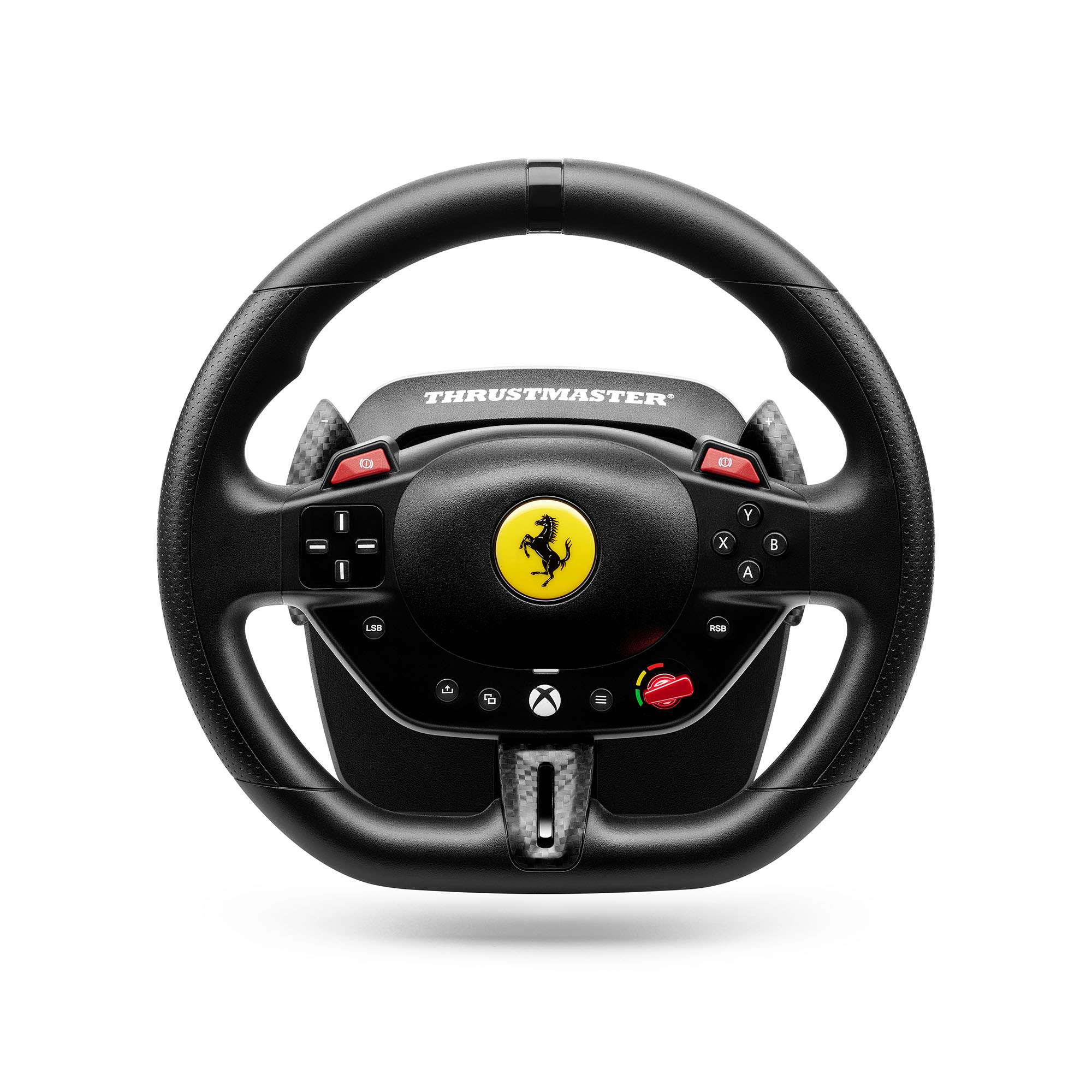 Ein schwarzes Ferrari-Rennlenkrad mit Knöpfen und einem gelben Ferrari-Emblem. Thrustmaster-Logo oben.