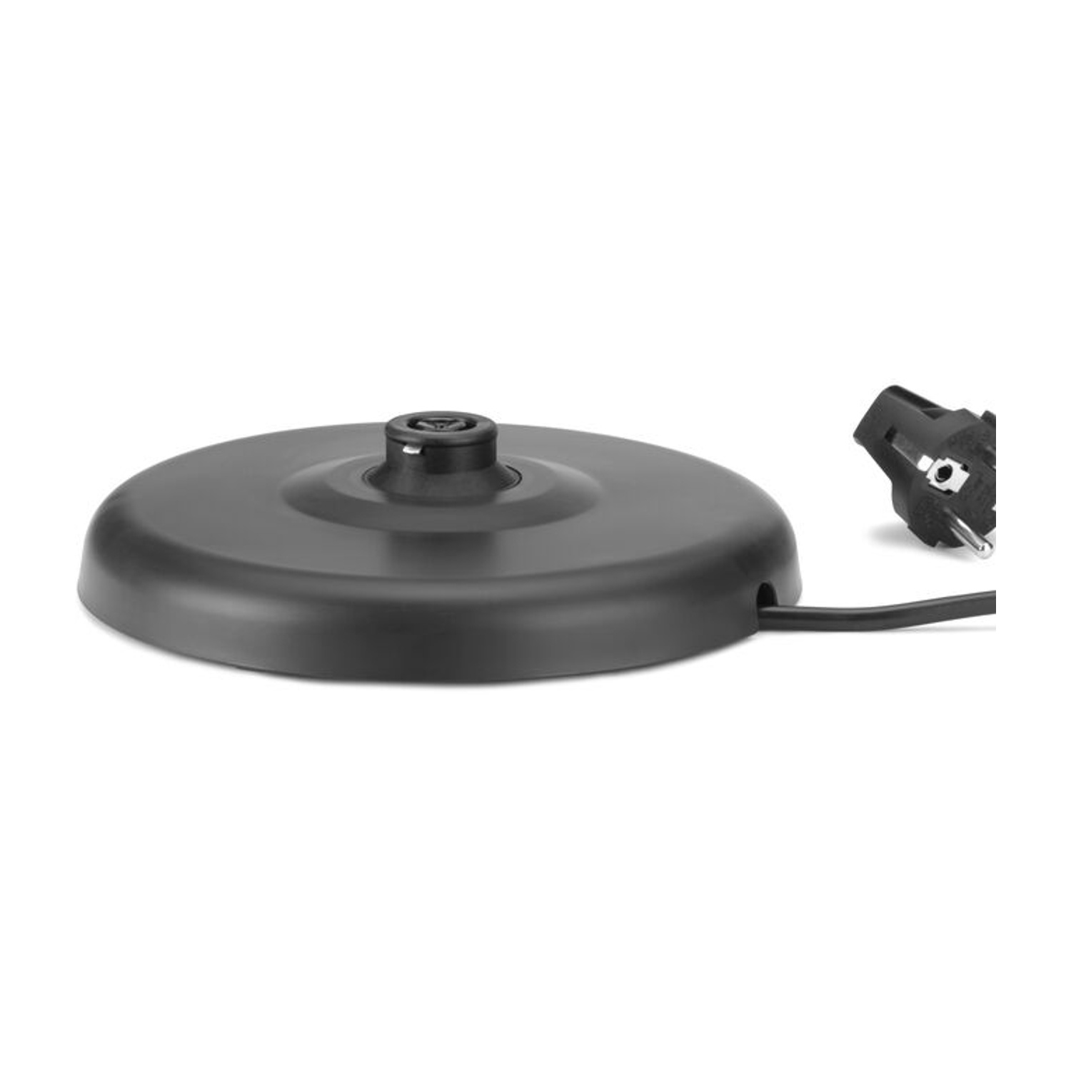 Base nera del bollitore con forma rotonda. Una spina è collegata alla base con un cavo nero. Lo sfondo è bianco.