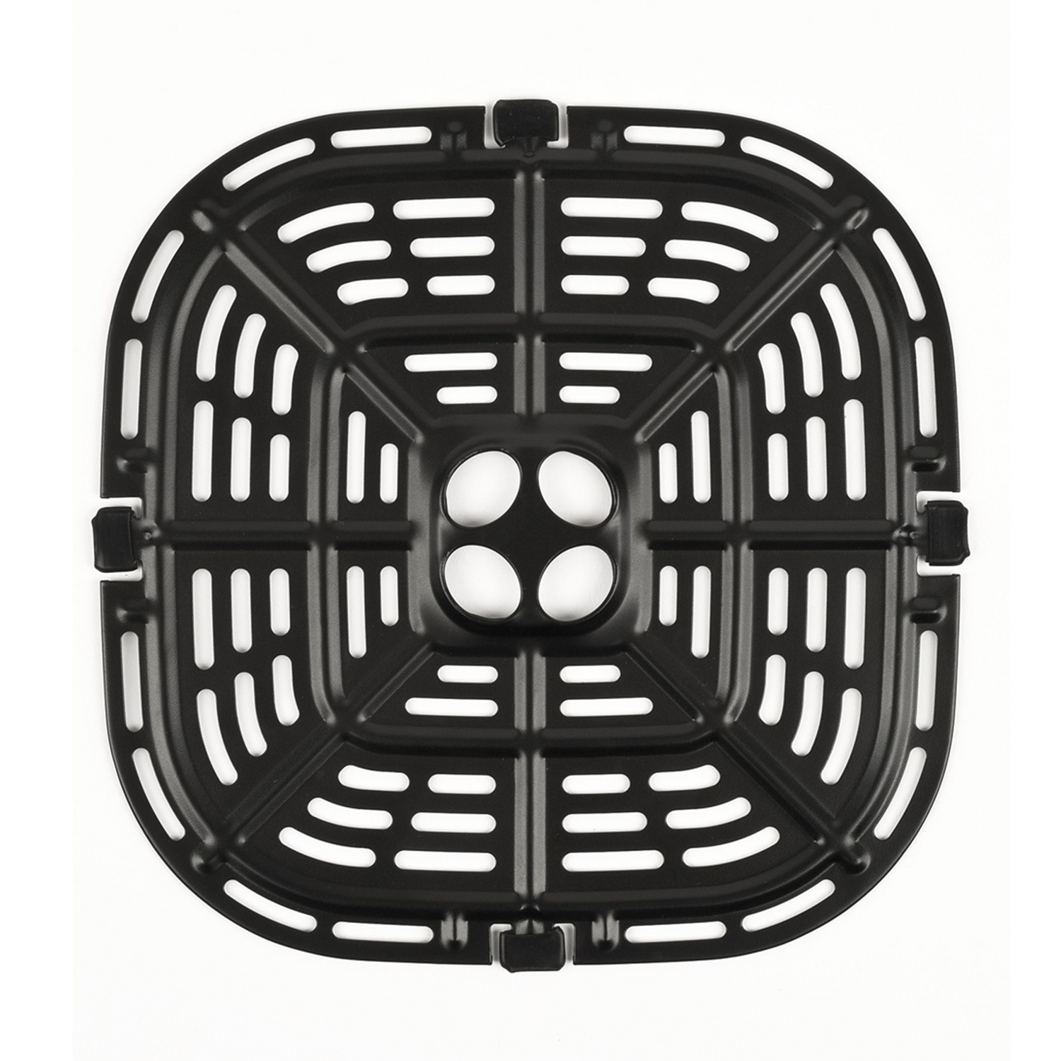 Un cestello nero per friggitrice ad aria su sfondo bianco. Ha forma quadrata con fori e un'area circolare centrale.
