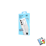 Weisse Powerbank in einer blauen Schachtel mit Text und Griff. Die Schachtel steht auf weissem Grund.