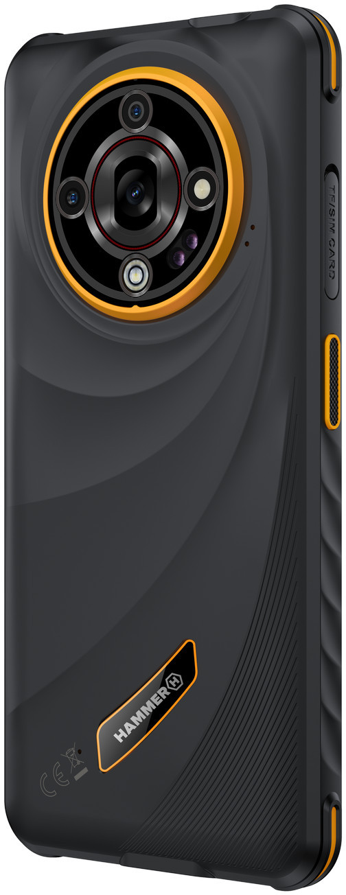 Czarny tył smartfona z pomarańczowymi akcentami. Posiada wiele obiektywów aparatu, logo Hammer i teksturowany design.