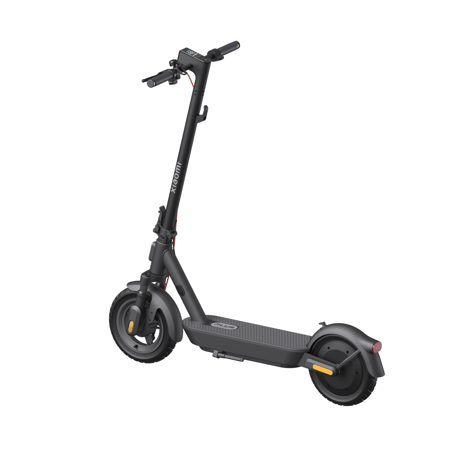 Un patinete eléctrico Xiaomi negro sobre fondo gris. Tiene dos ruedas, un manillar y una plataforma para los pies.