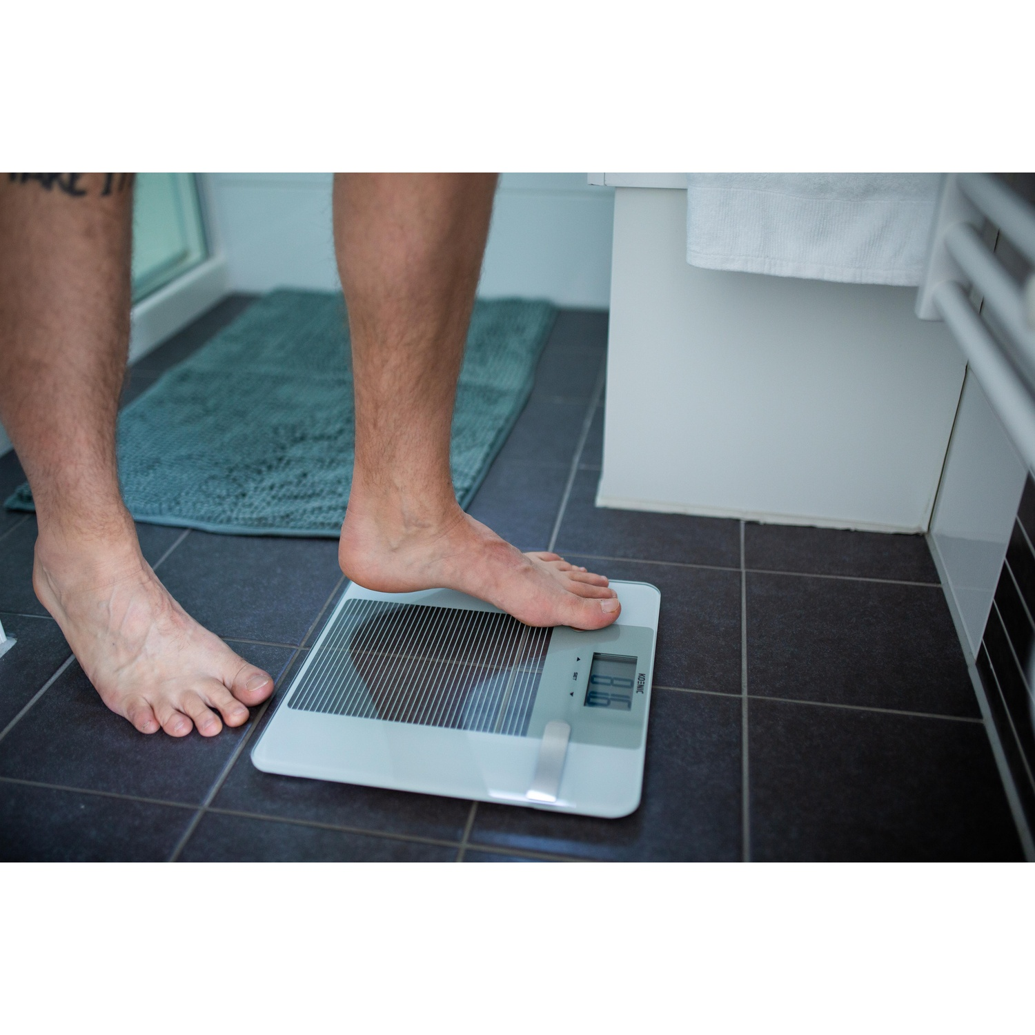 Bilancia Per Il Peso Corporeo, Bilancia Da Bagno Digitale Con Ampio Display A Led Analizzatore Di Composizione Corporea Ad Alta Precisione Con Bmi Con App Gratuita Per Smartphone 180kg Gr