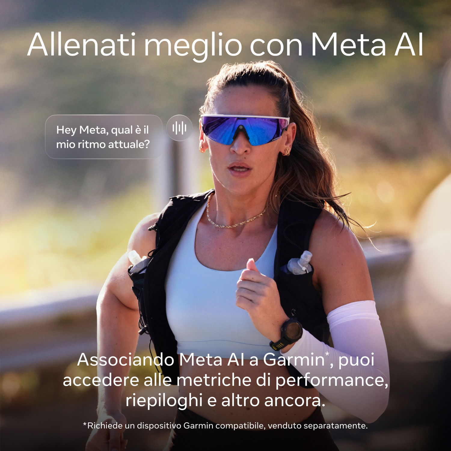 Una donna corre con gli occhiali da sole. Testo: Allenati meglio con Meta AI. Collega Meta AI a Garmin per le metriche di prestazioni.