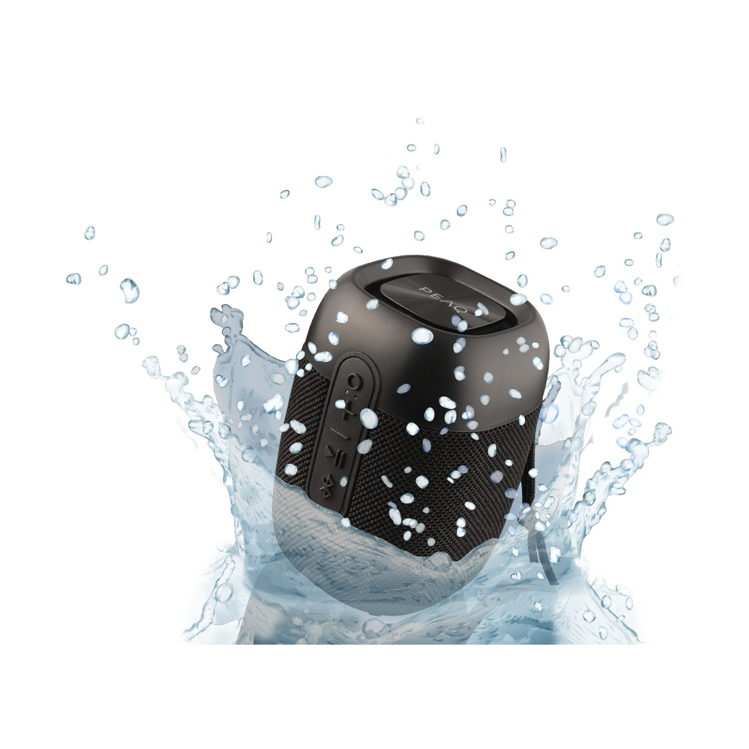 Un altoparlante nero è immerso nell'acqua con goccioline e schizzi. L'altoparlante è cilindrico, con rete e pulsanti di controllo.