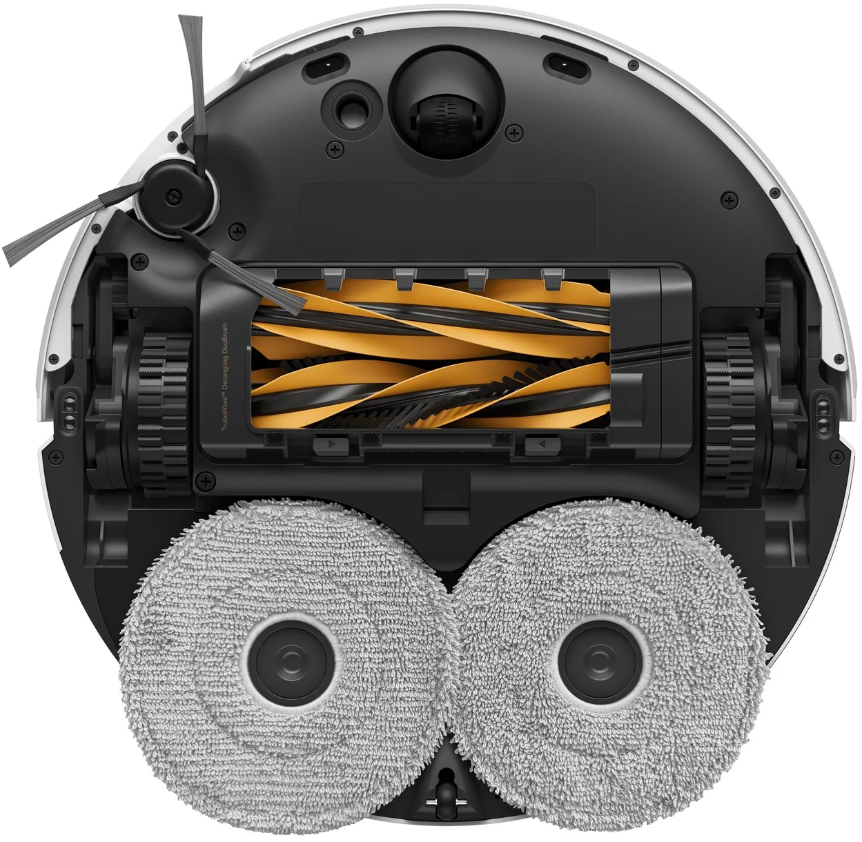 Vue inférieure d'un robot aspirateur. Comprend des brosses de nettoyage, des rouleaux jaunes et noirs, des tampons gris et des roues. Corps blanc et noir.