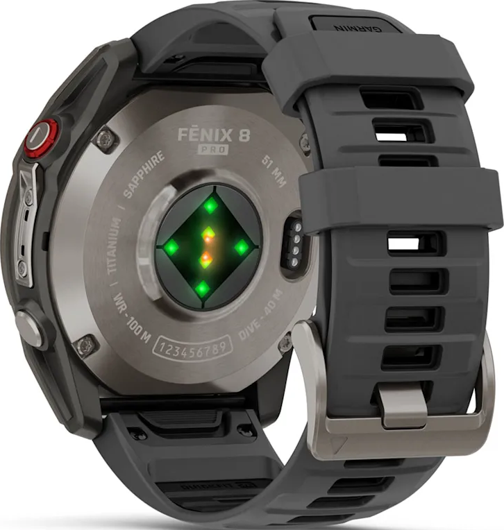 Vista posteriore di un orologio Garmin Fenix 8 Pro. Mostra il sensore di frequenza cardiaca, un cinturino grigio e il retro in titanio.