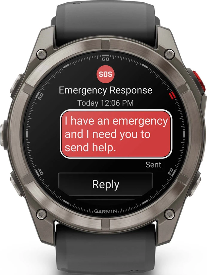 Uno smartwatch Garmin mostra un messaggio di emergenza: 'Ho un'emergenza e ho bisogno di aiuto.' L'orologio mostra SOS e Rispondi.