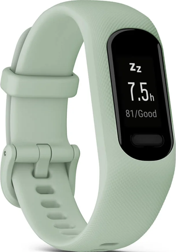 Uno smartwatch verde menta mostra dati sul sonno: 7,5 ore di sonno, 81/Buono. L'orologio è su sfondo bianco.