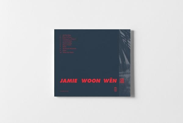 Albumcover. Marineblauer Hintergrund mit einer roten Liste von Titeln. Roter Text: 'Jamie Woon Wén' und chinesische Schriftzeichen.