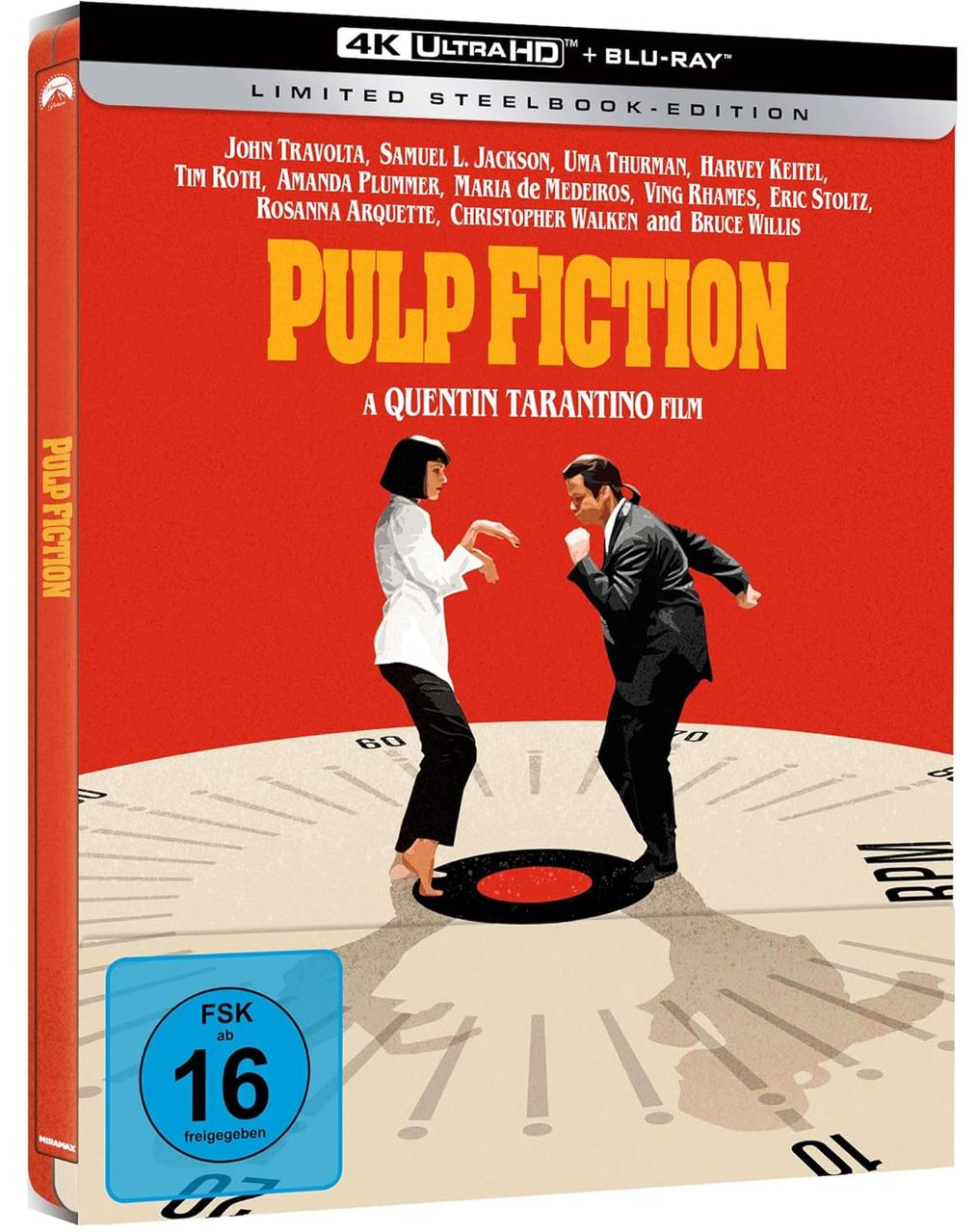 Pulp Fiction Blu-ray-Cover. Uma Thurman und John Travolta tanzen. Roter Hintergrund mit Filmtitel und Schauspielernamen.
