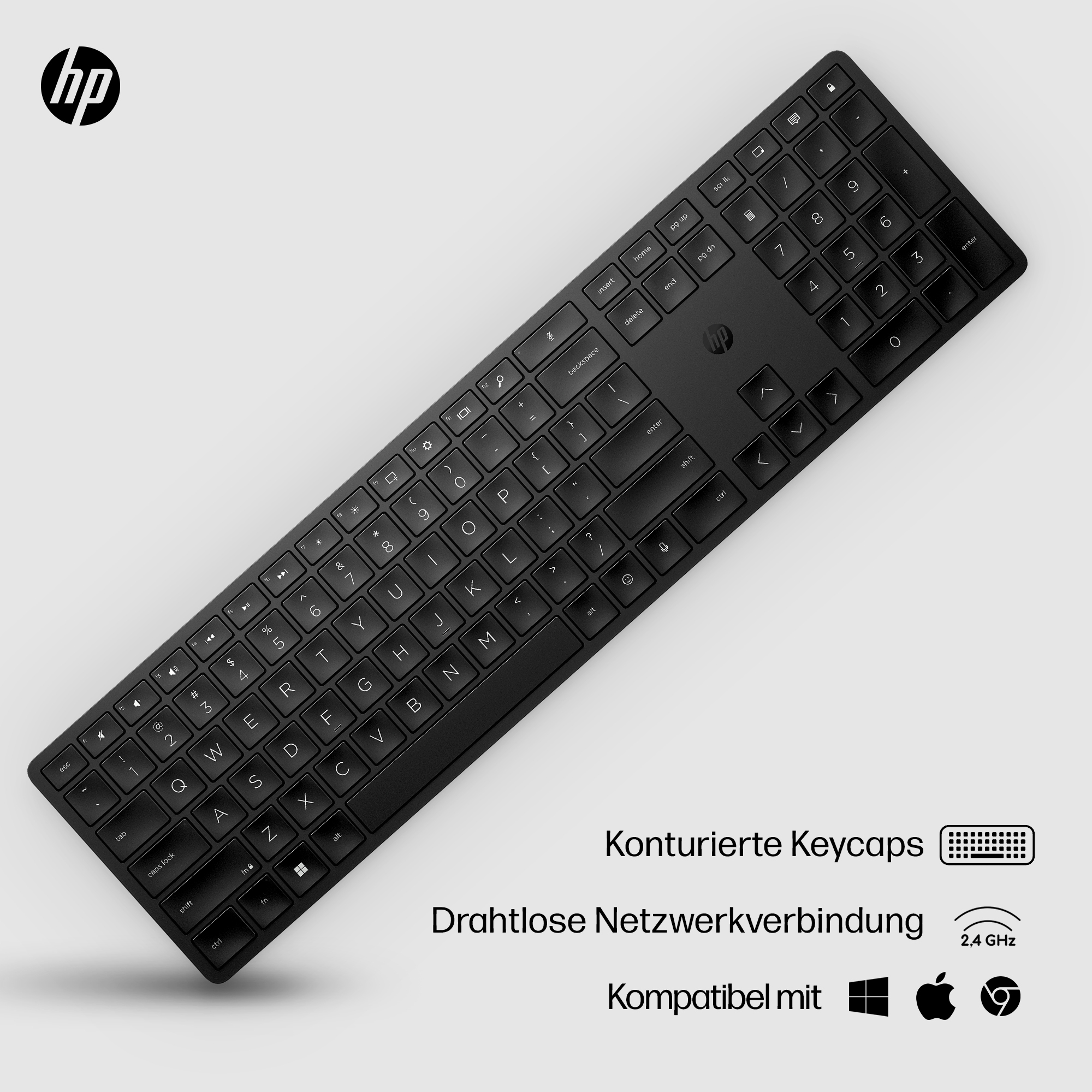 Schwarze kabellose HP-Tastatur auf weißer Oberfläche. Merkmale: konturierte Tastenkappen, drahtlose Konnektivität, kompatibel mit OS.
