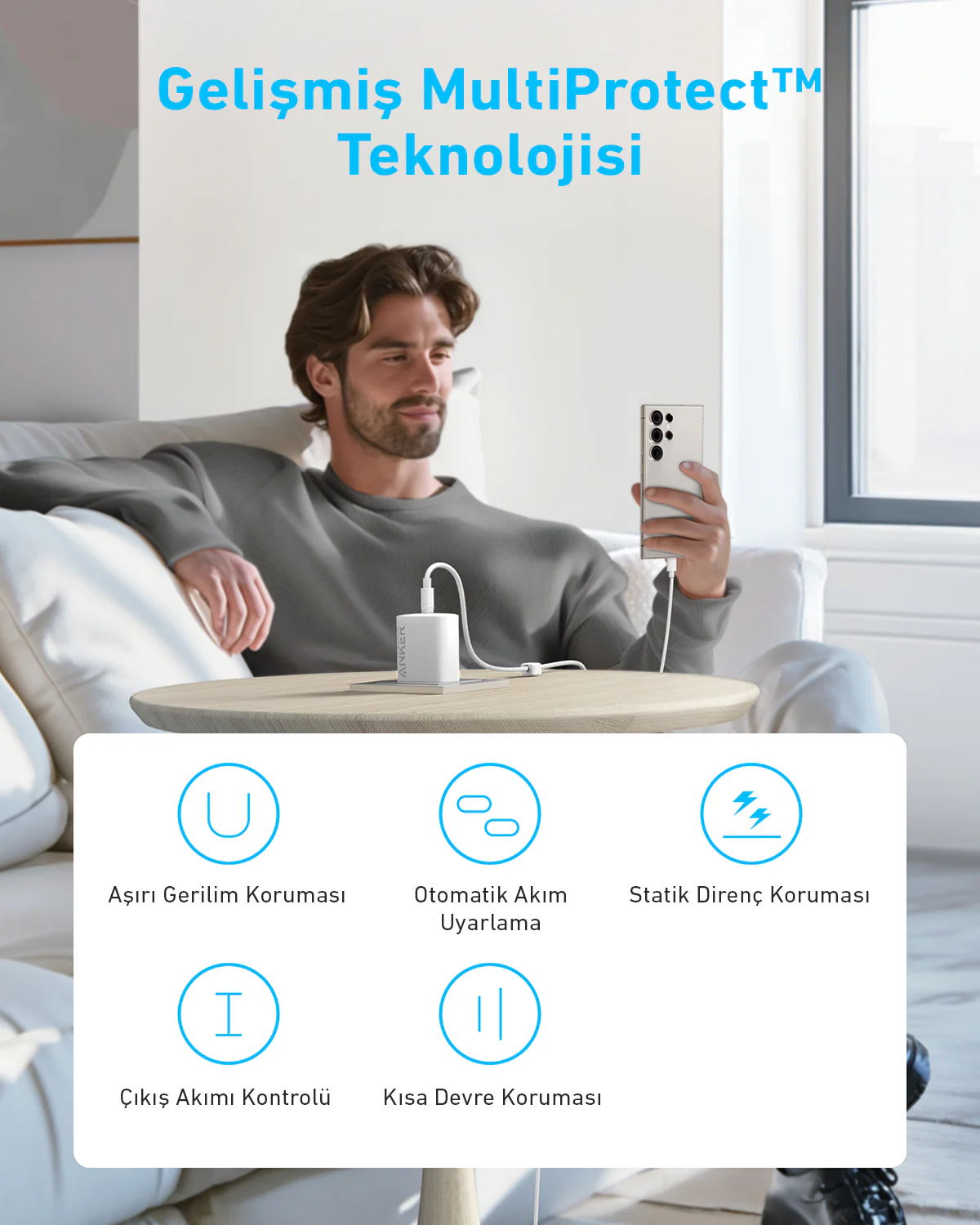 Bir adam, bir şarj cihazına takılı bir telefon tutuyor. Metin, MultiProtect Teknolojisi diyor. Koruma özelliklerinin simgeleri aşağıda görüntüleniyor.