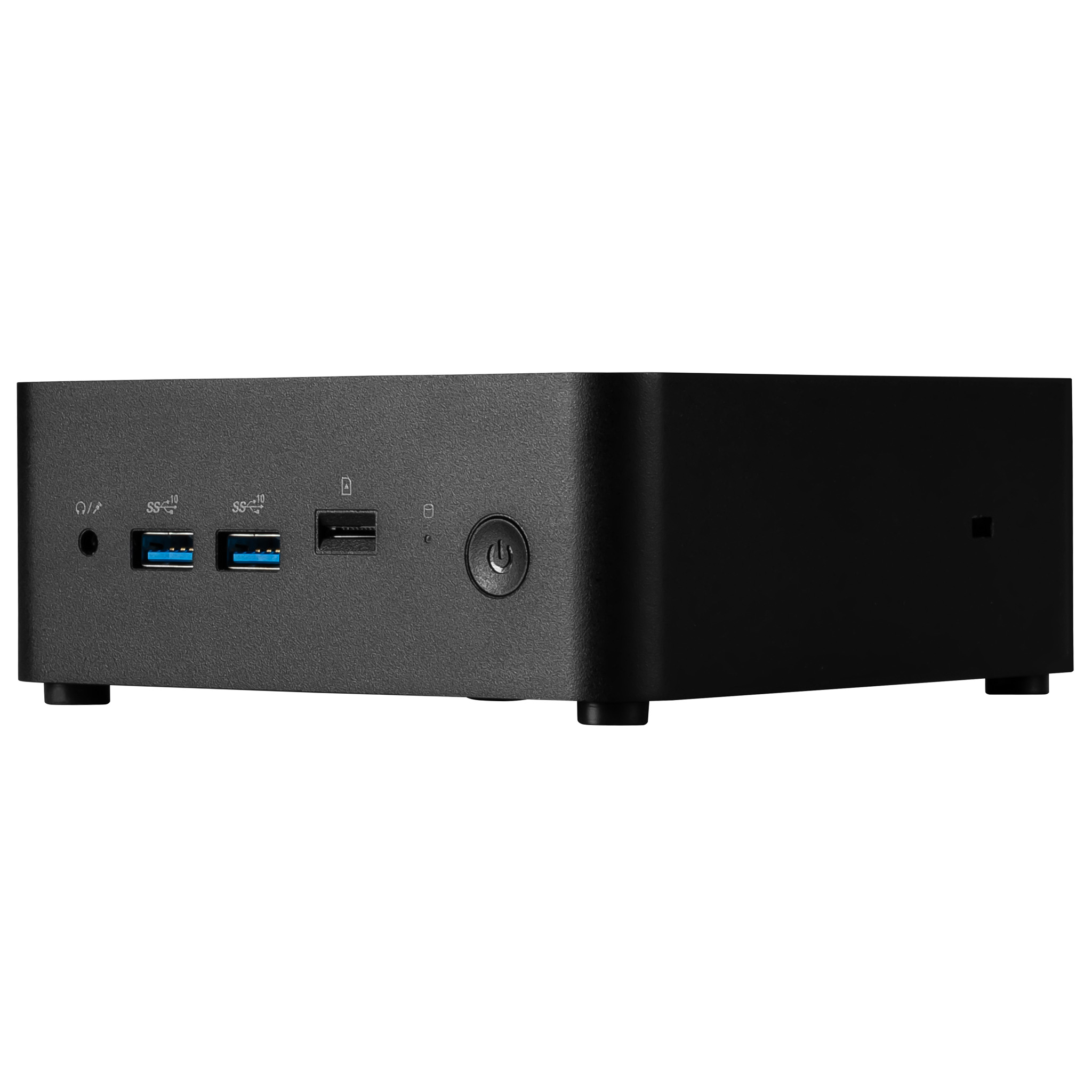 Een zwarte mini-computer met meerdere poorten, waaronder USB, audio en een aan/uit-knop, op een witte achtergrond.