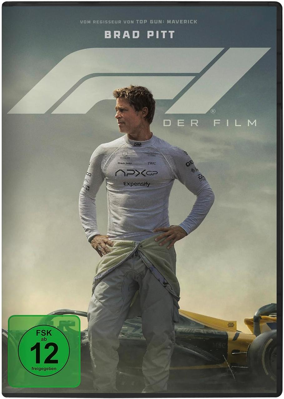 Brad Pitt steht vor einem Rennwagen. Er trägt einen Rennanzug mit dem F1-Logo und Text. Unten links befindet sich eine grüne Altersfreigabe.