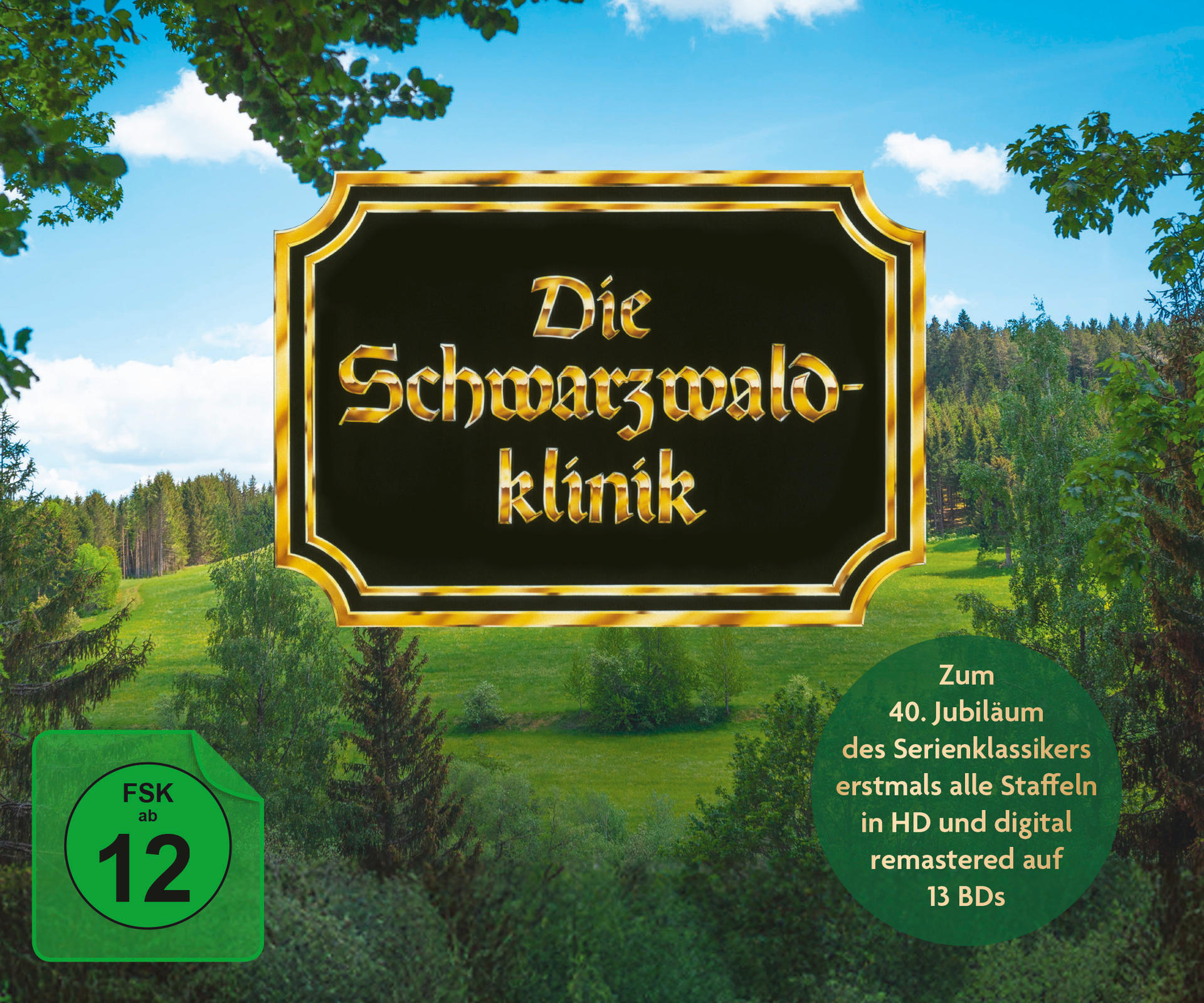 DVD-Cover von Die Schwarzwaldklinik, mit grüner Landschaft, einem schwarz-goldenen Schild und einem grünen Kreis mit Text.