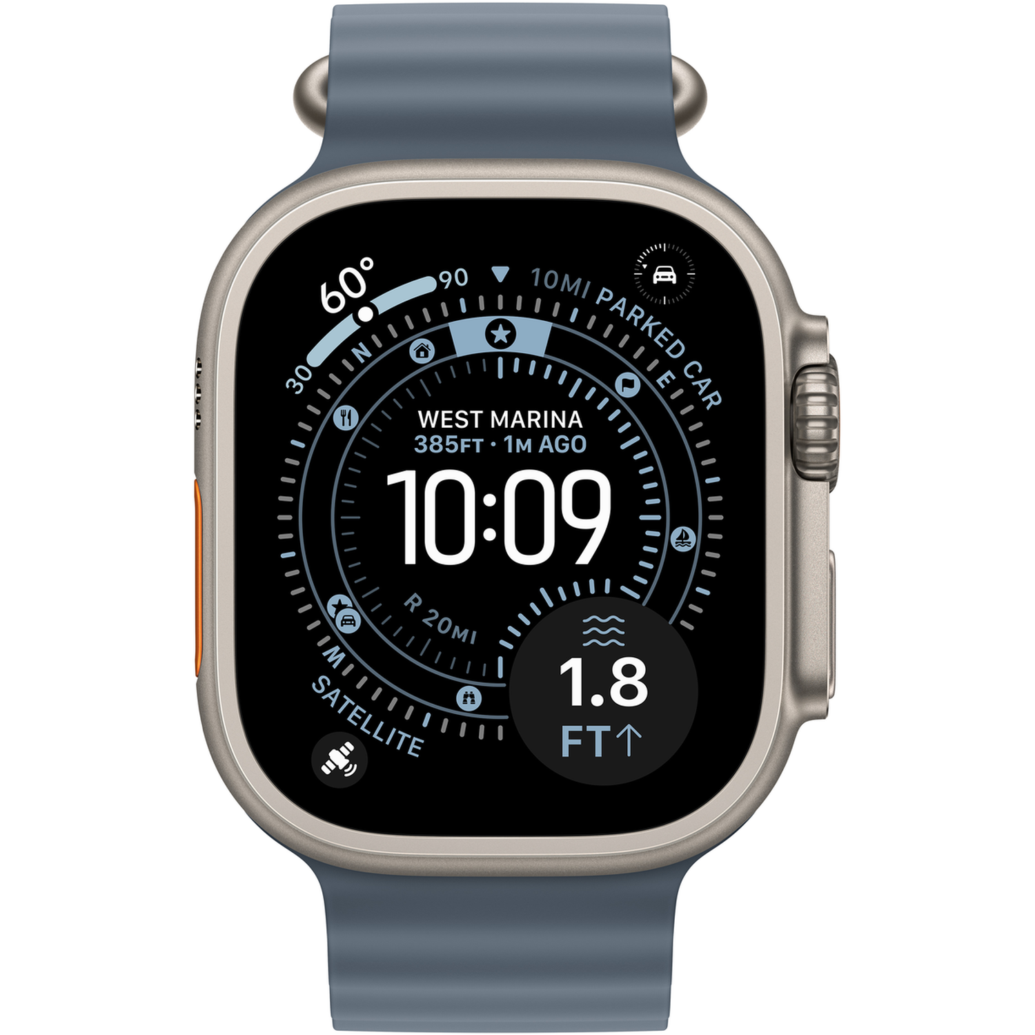 Een smartwatch met tijd, locatie en activiteitendetails. Blauwe band, zilveren kast en zwart scherm met witte tekst.
