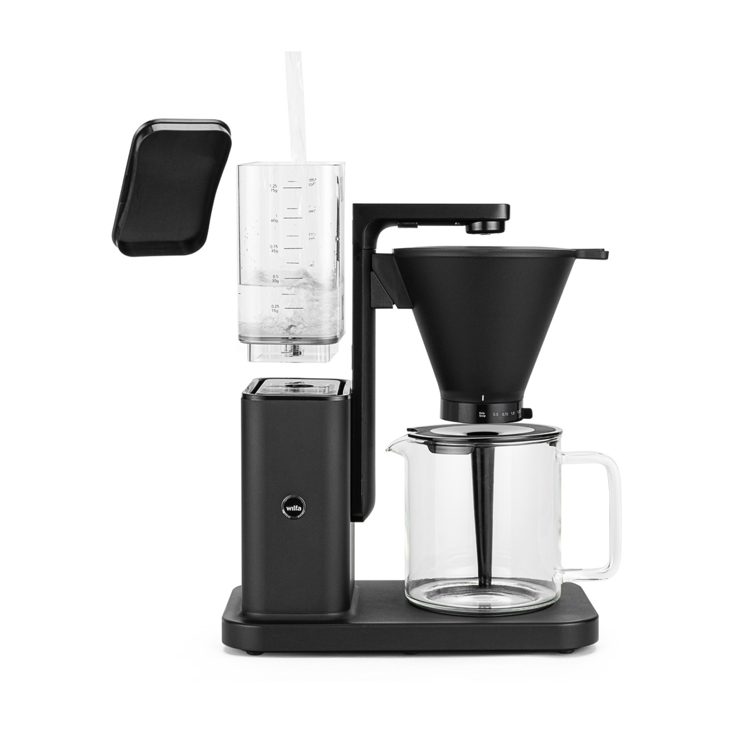 Caffettiera nera con caraffa in vetro, serbatoio dell'acqua e filtro. Un coperchio nero è separato.
