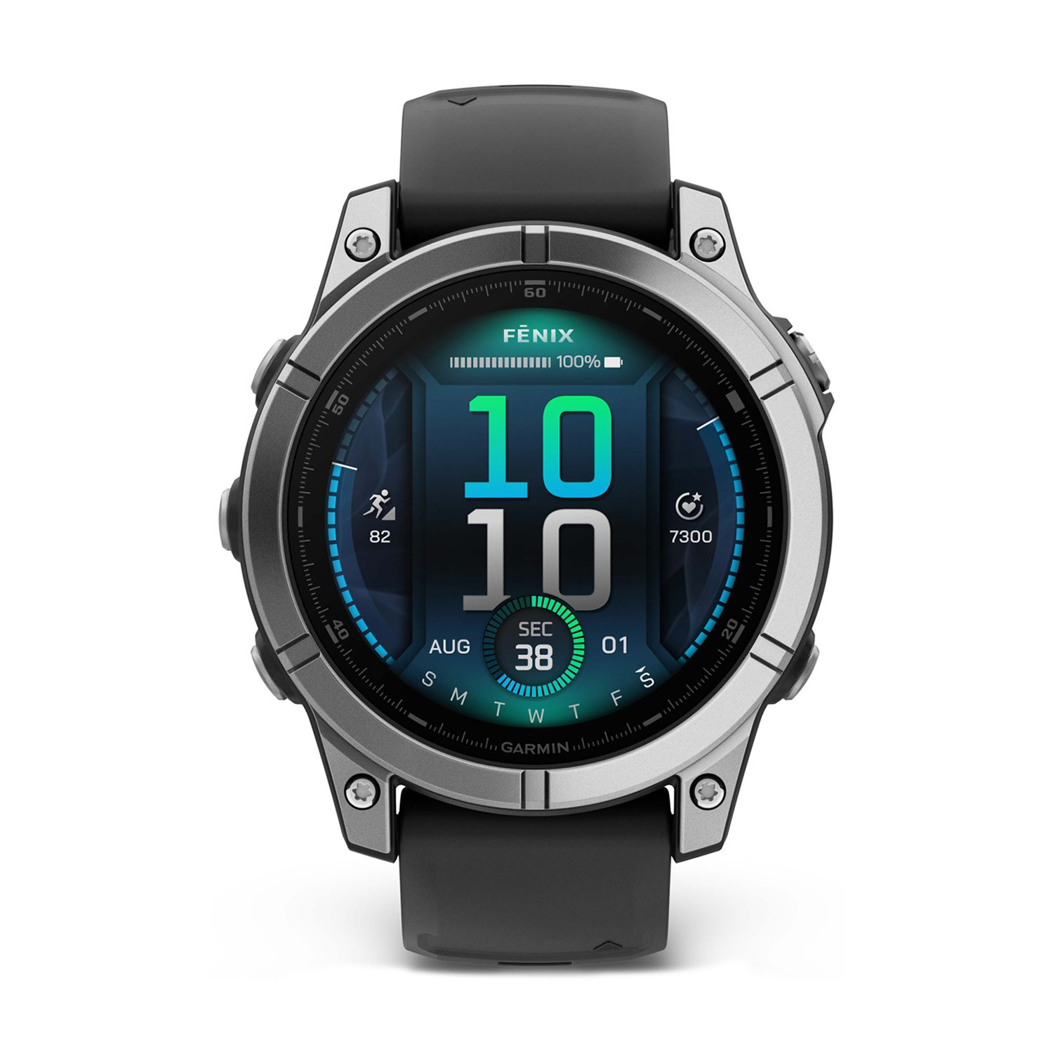 Un orologio Garmin Fenix argento e nero mostra l'ora, la data e le metriche di attività su uno schermo digitale. L'orologio è su sfondo bianco.