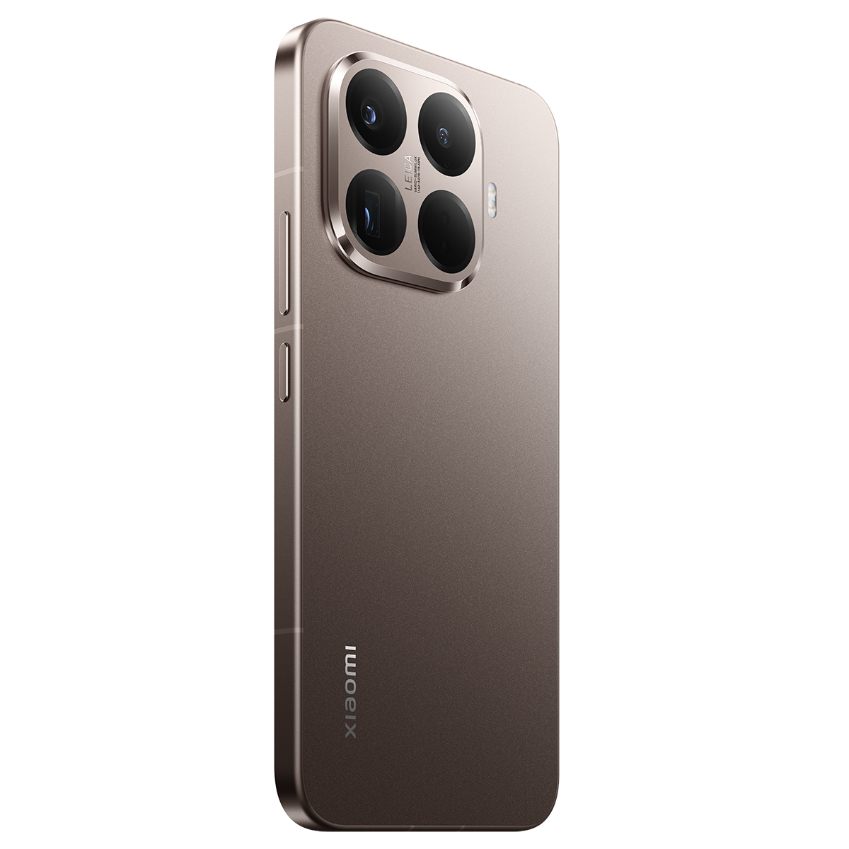 Kahverengi bir Xiaomi akıllı telefon. Dörtlü kamera kurulumu, Leica markası ve metal çerçevesi var. Arka tarafı mat kahverengi.