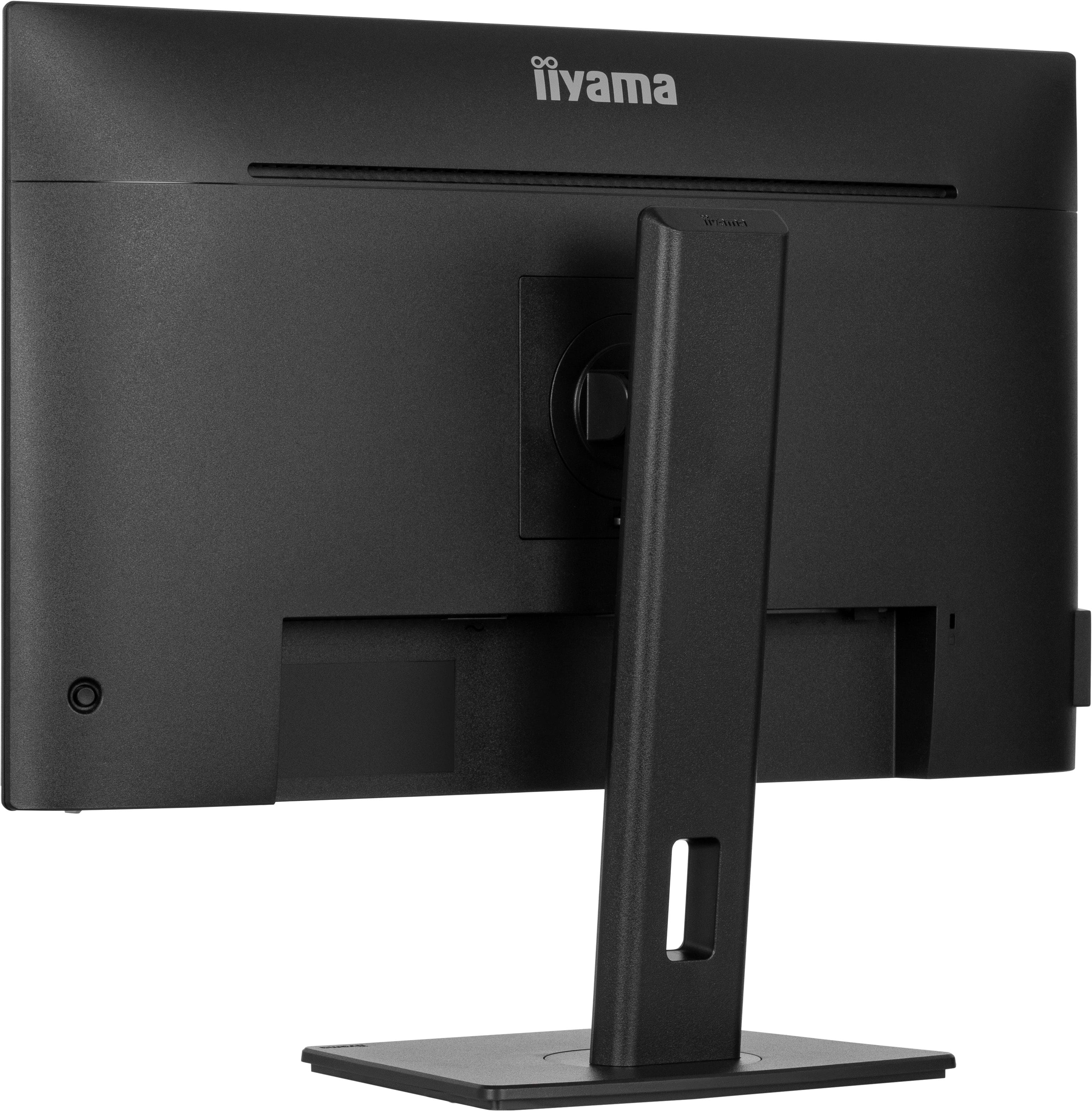 Tył czarnego monitora Iiyama. Stojak jest przymocowany. Monitor ma logo Iiyama. Widoczne są porty.