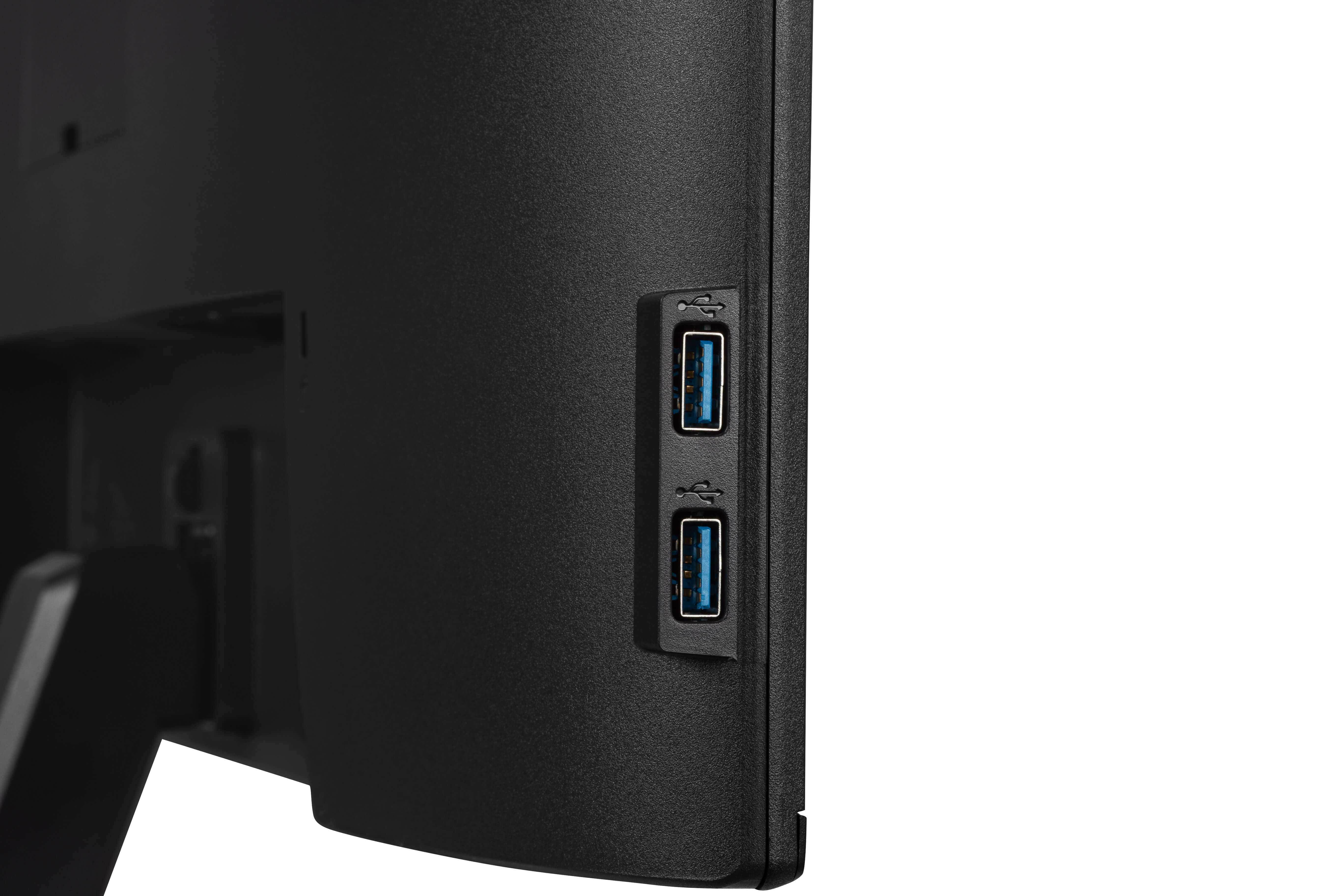Nahaufnahme eines schwarzen Monitors. Zwei USB-Anschlüsse mit blauer Innenausstattung sind sichtbar. Weißer Hintergrund rechts.