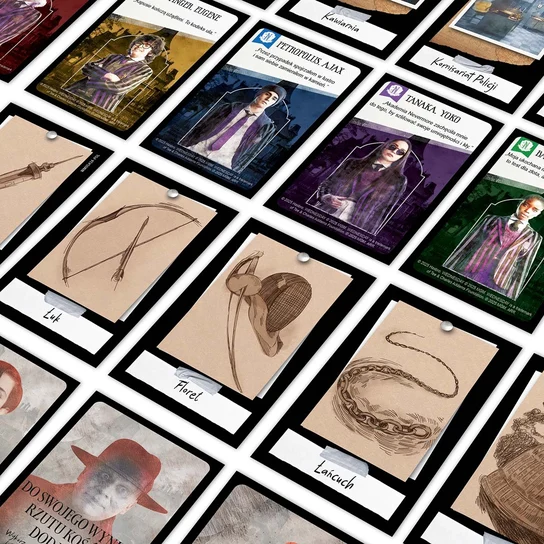 Kolekcja kart, z szkicami i tekstem, z nazwami takimi jak Eugene, Ajax, Yoko i różne obiekty, ułożonych na białej powierzchni.