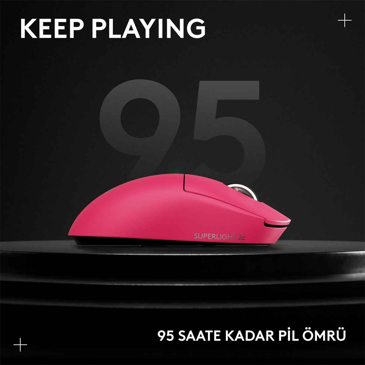 Siyah bir yüzeyde pembe bir oyun faresi. Metin: 'Keep Playing' ve '95' altında '95 saate kadar pil ömrü'.