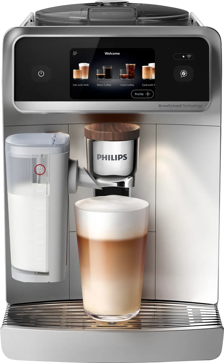 Egy Philips kávéfőző latte-t adagol egy pohárba. A gép képernyőjén italválaszték látható. A bal oldalon a tejes tartály.
