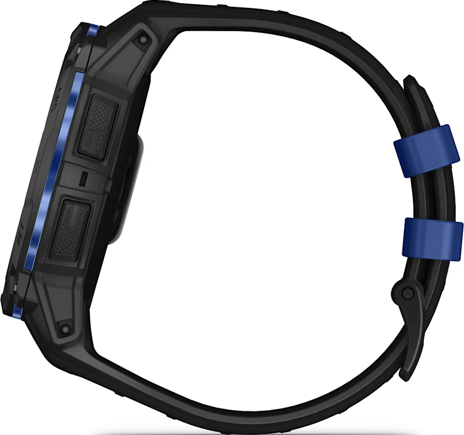 Montre intelligente noire avec des touches de bleu. Le bracelet est noir avec des boucles bleues. La montre a des boutons latéraux.