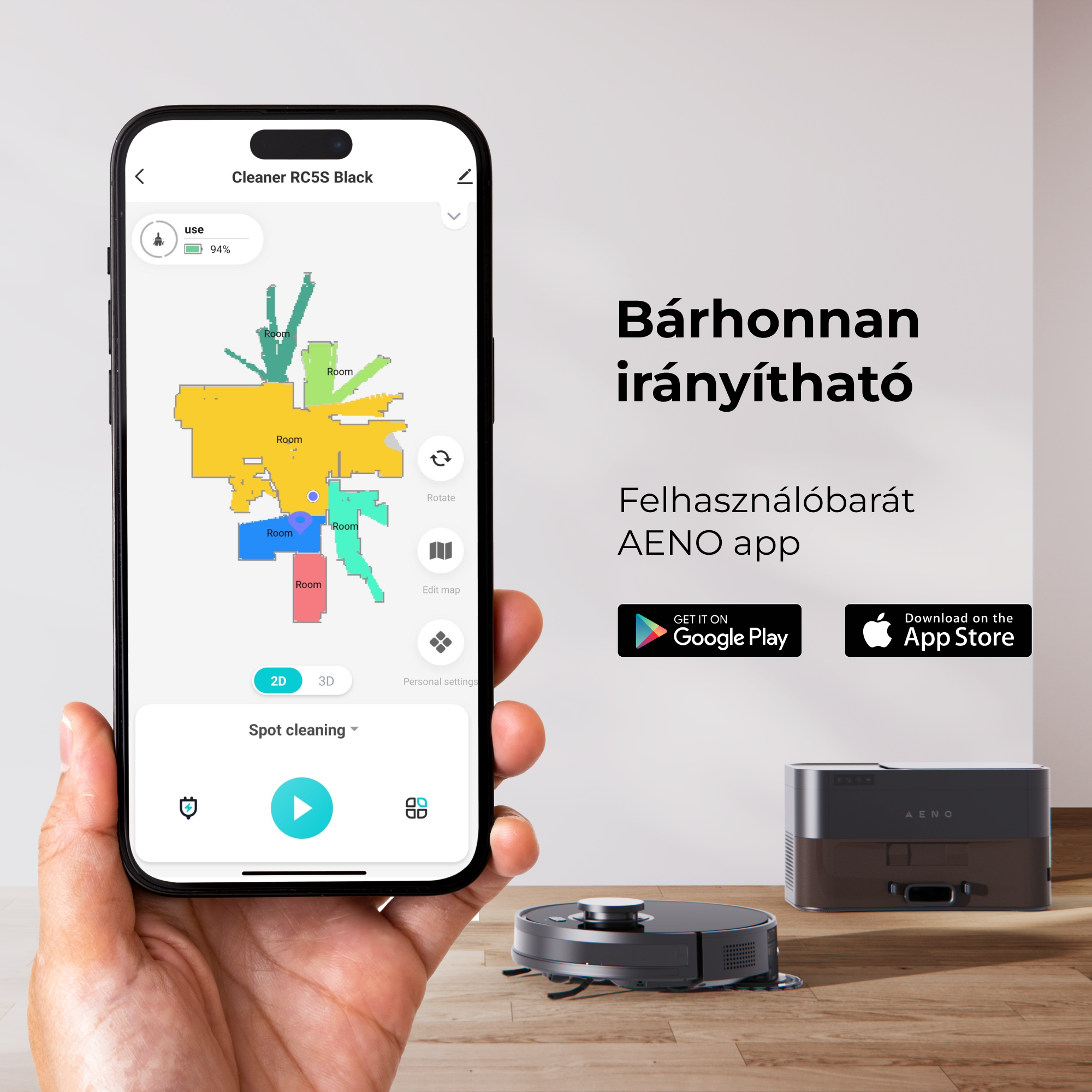 Egy kéz egy telefont tart, amely egy szobaterképet jelenít meg. Egy robotporszívó és a dokkolója a padlón van.