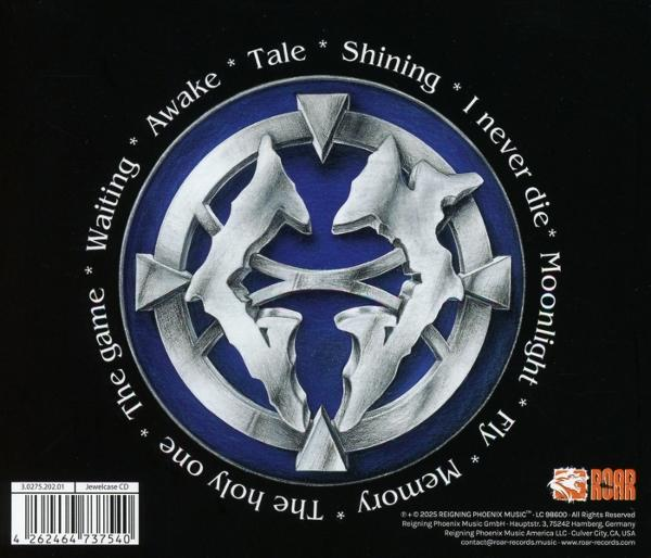 CD-Cover mit silbernem Emblem auf blauem Hintergrund. Text enthält Songtitel und das ROAR Records-Logo.