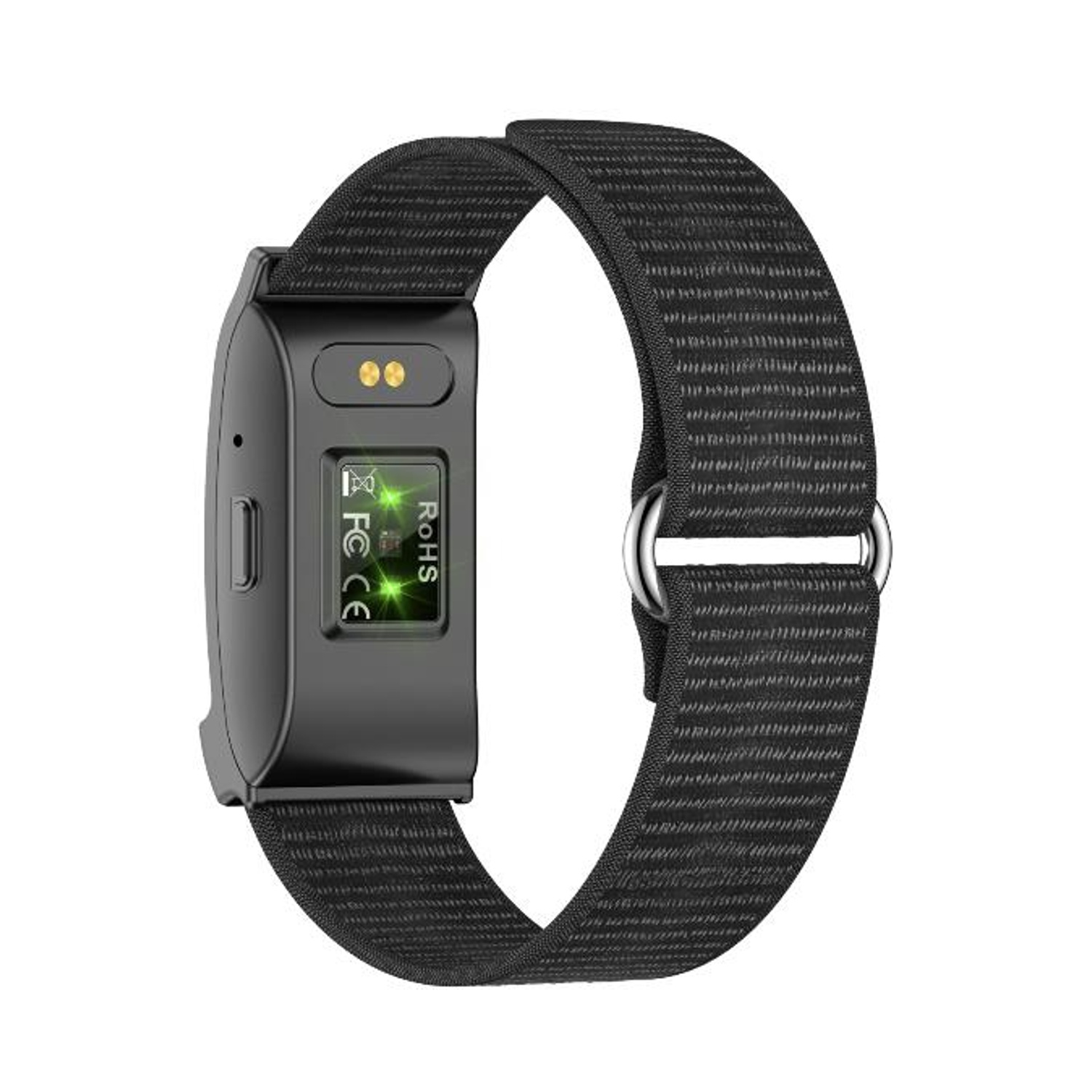 Fitness tracker nero con cinturino abbinato. Il tracker mostra uno schermo verde con testo. Il cinturino è attaccato al tracker.