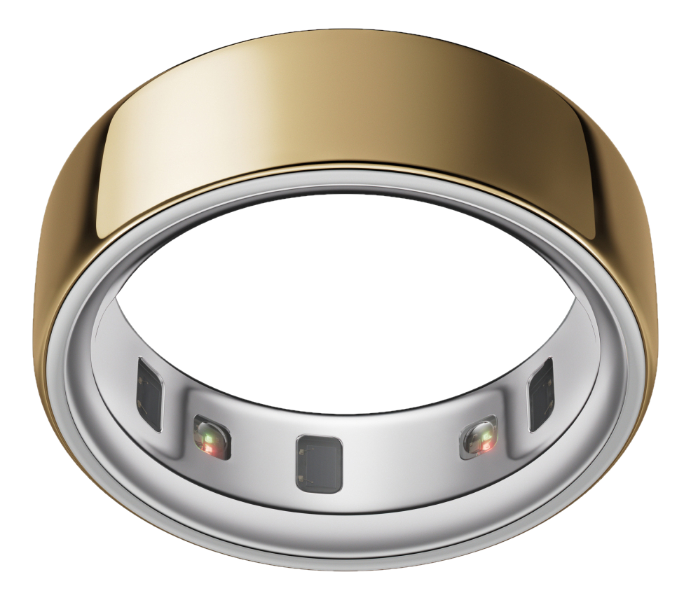 Ein gold-silberner intelligenter Ring. Der Ring hat interne Sensoren und einen schwarzen Hintergrund.
