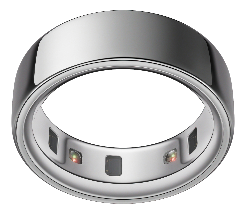 Ein silberner Smartring mit Sensoren und Lichtern. Der Ring hat eine glänzende, polierte Oberfläche mit eingebetteten schwarzen rechteckigen Sensoren und leuchtenden Lichtern.