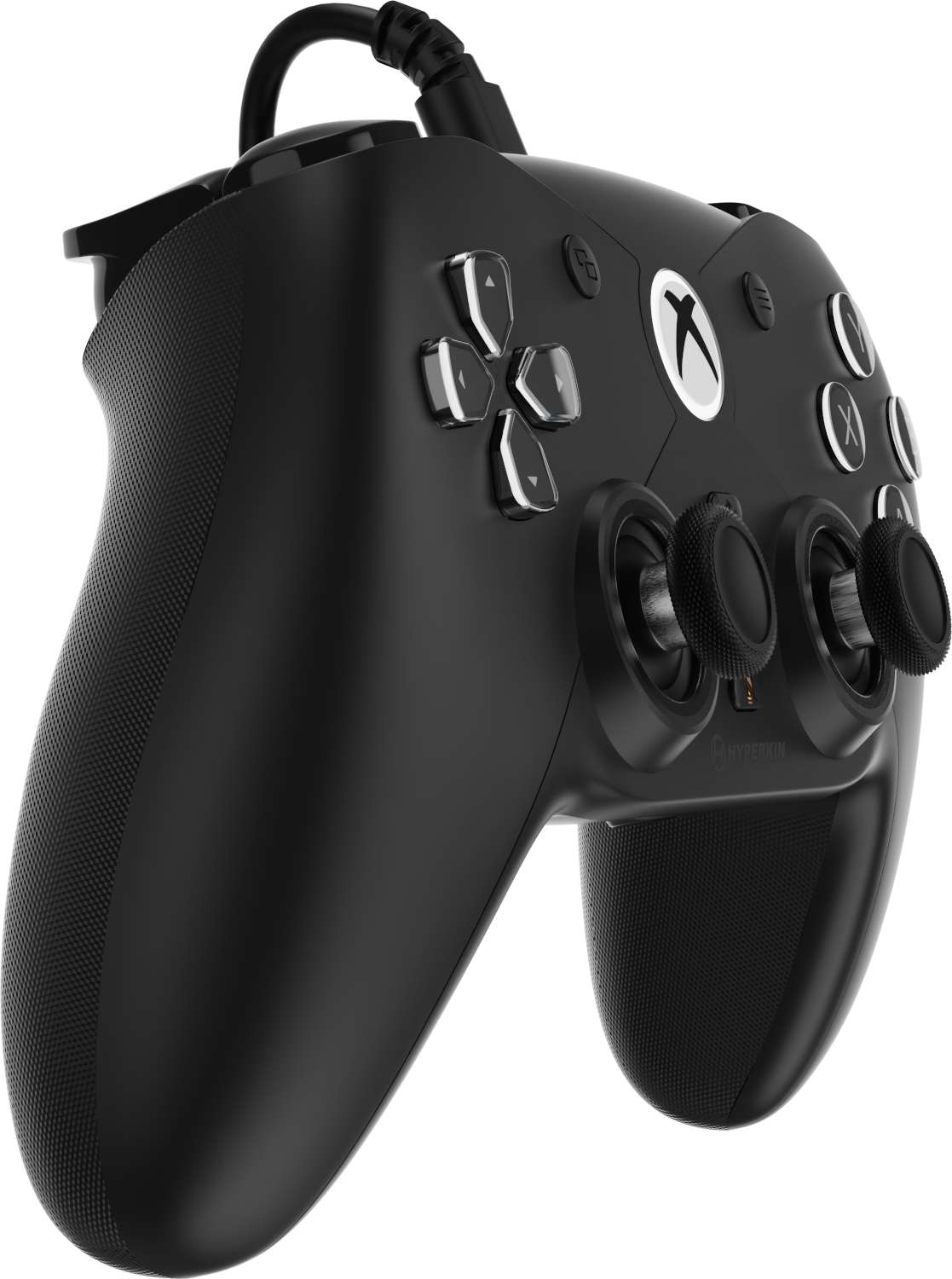 Fekete Xbox vezérlő gombokkal, joystickekkel és kábellel. A vezérlő fekete háttéren van.
