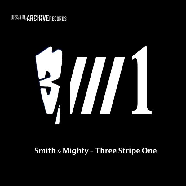 Albumcover: Schwarzer Hintergrund mit weißem Text und Grafiken. '3, drei Streifen und 1' in Weiß. Titel: Smith & Mighty - Three Stripe One.