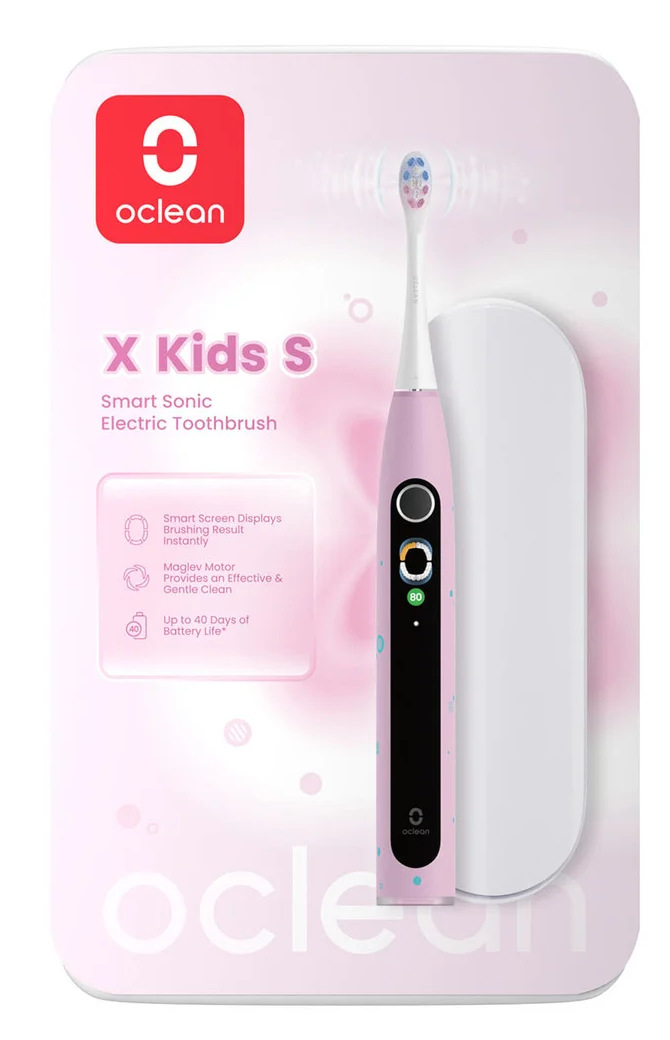 Różowa elektryczna szczoteczka do zębów Oclean X Kids S na białym stojaku. Zawiera ekran, logo i tekst o żywotności baterii.