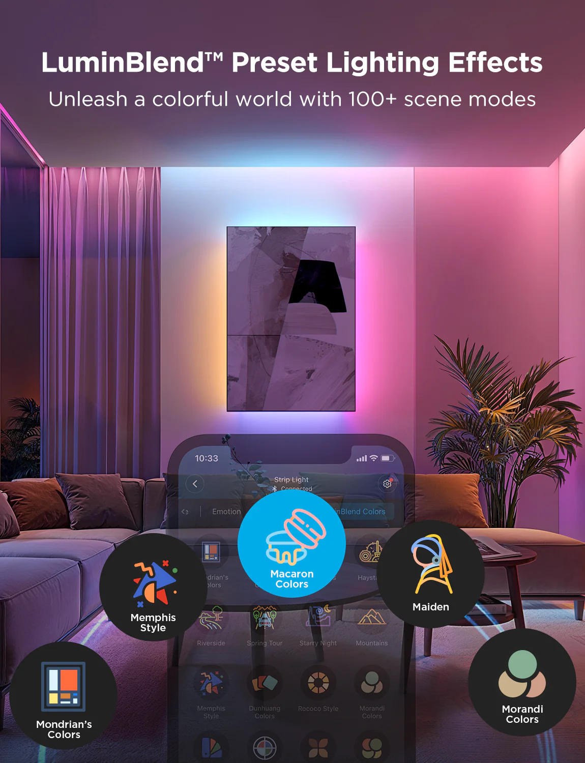 Una stanza con effetti di luce intelligenti. Un telefono mostra le modalità colore. Altri elementi includono un divano, piante e un dipinto sulla parete.