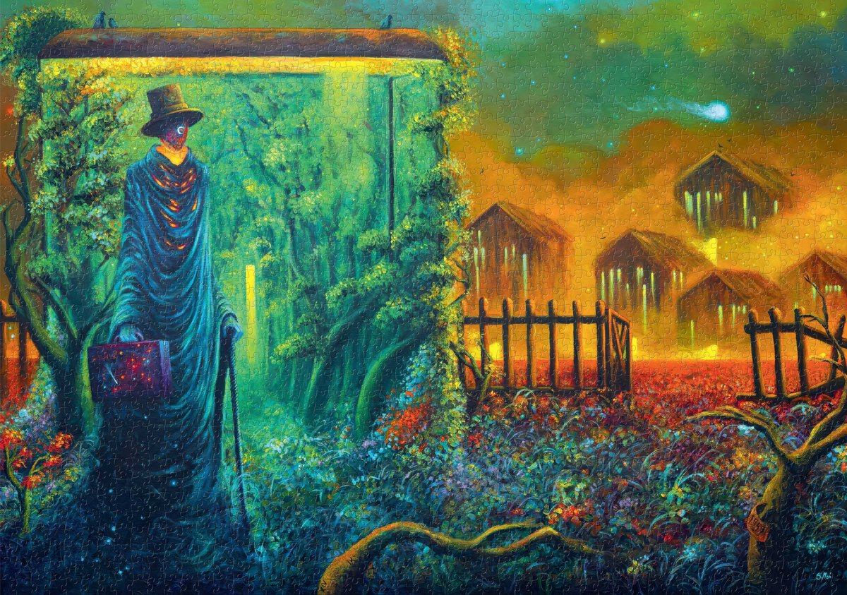 Postać w cylindrze i szacie trzyma torbę i laskę, stojąc przed zielono oświetlonym łukiem. Dalej krajobraz z domami i płotem.