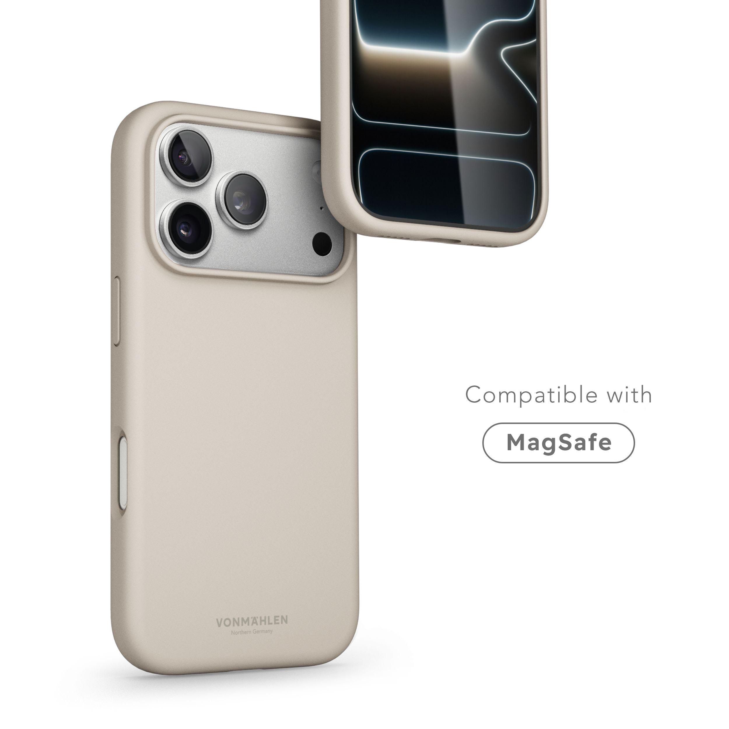 Zwei Telefonhüllen werden gezeigt, eine an einem Telefon befestigt. Die Hüllen sind beige, der Hintergrund ist weiß.