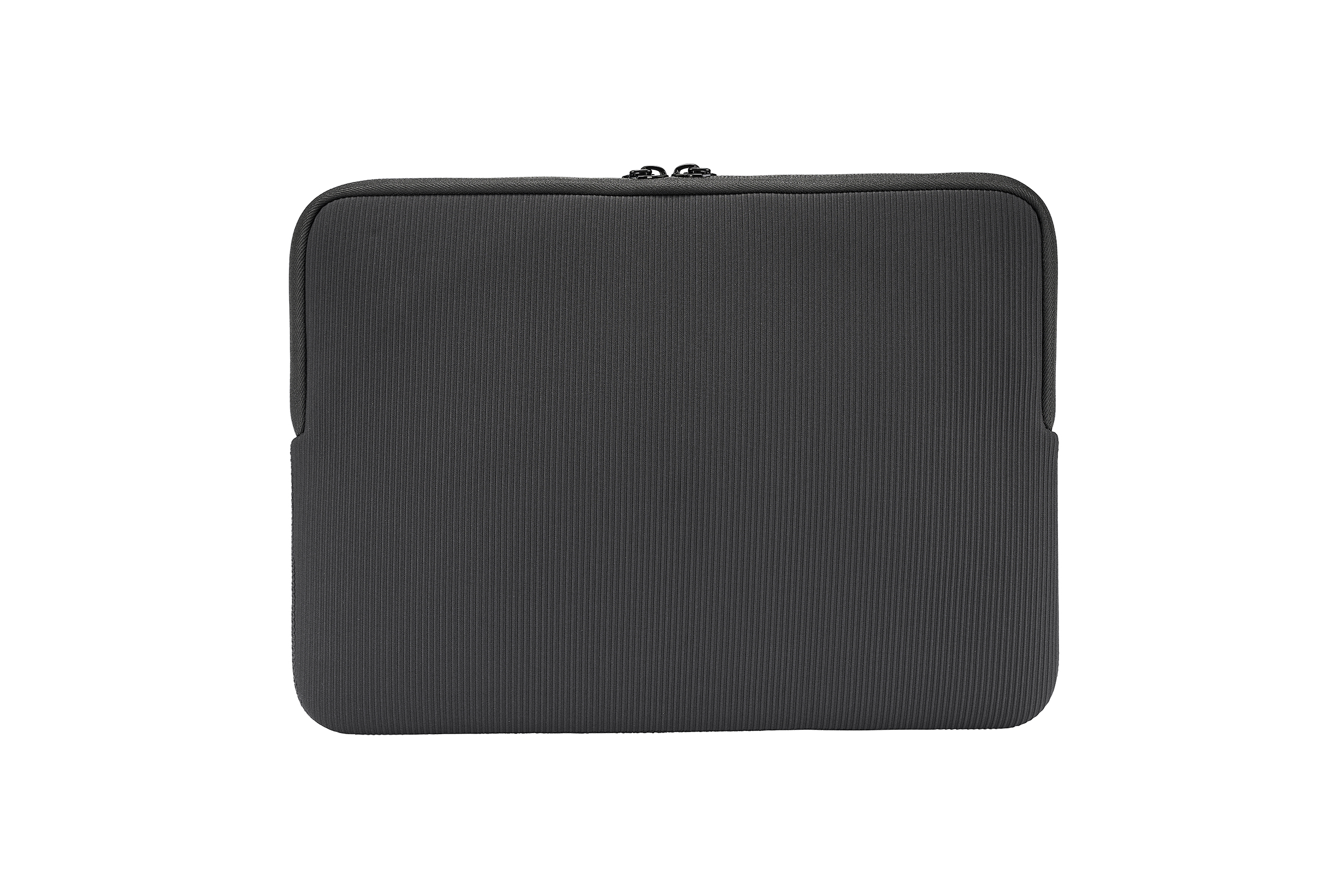 Eine dunkelgraue Laptoptasche mit Reißverschluss ist auf weißem Hintergrund zentriert. Die Hülle hat eine strukturierte Oberfläche.