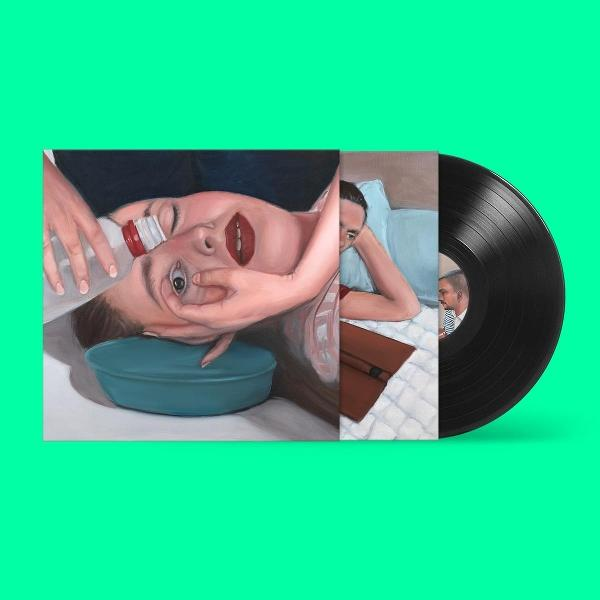 Kunstwerk auf Vinyl. Im Zentrum das Gesicht einer Frau, eine Flasche gießt Wasser, und eine blaue Schüssel im Vordergrund. Rechts ein Mann.