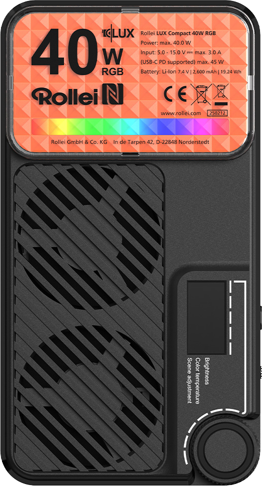 Schwarzes Rollei LUX Compact 40W RGB-Licht. Zeigt Spezifikationen und Bedienelemente für Helligkeit, Farbtemperatur und Szenenanpassung.